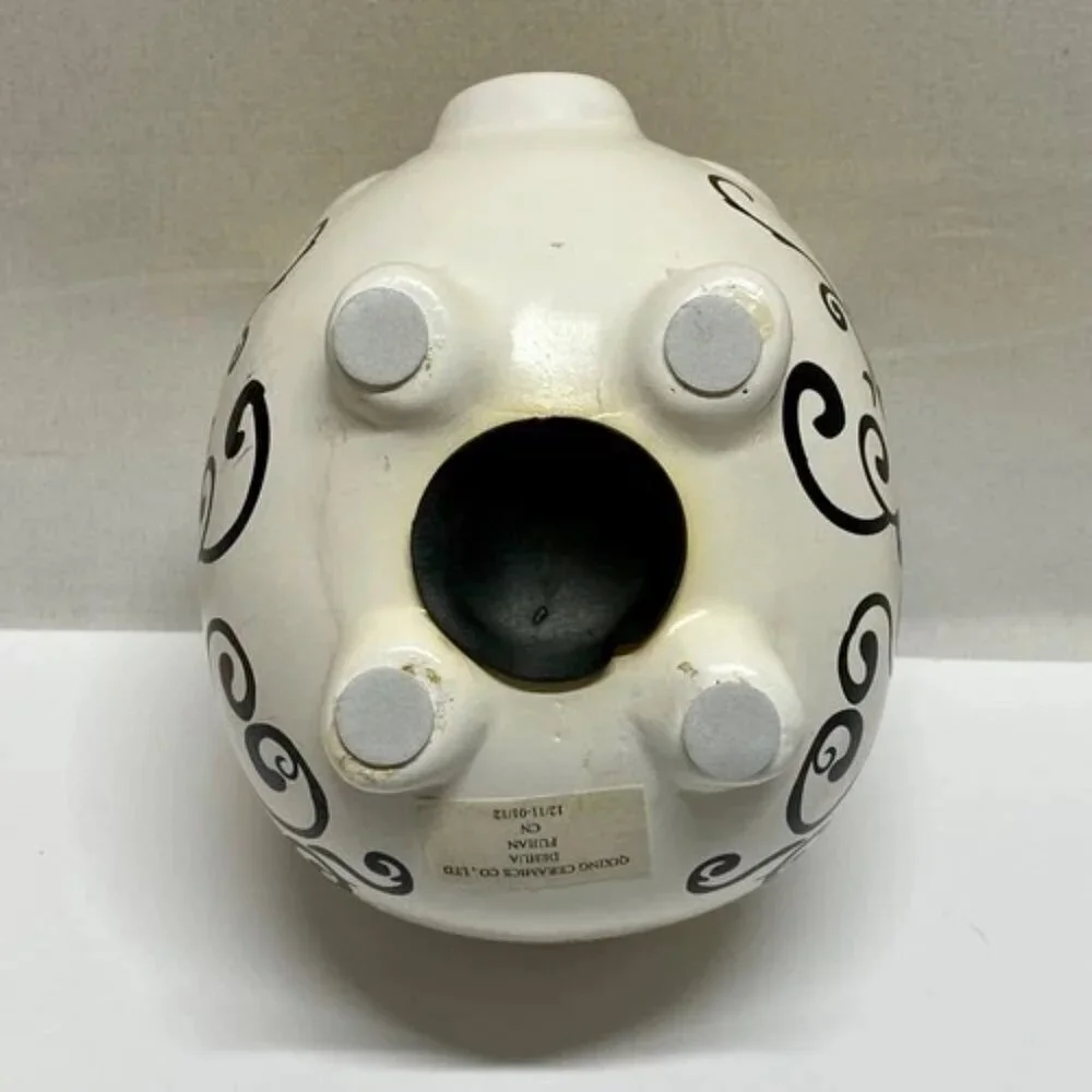 Target Piggy Coin Money Bank White Pig Black Scroll Qixing Ceramics 2011/12 READ